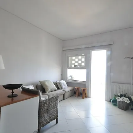 Apartment 8 Timpone